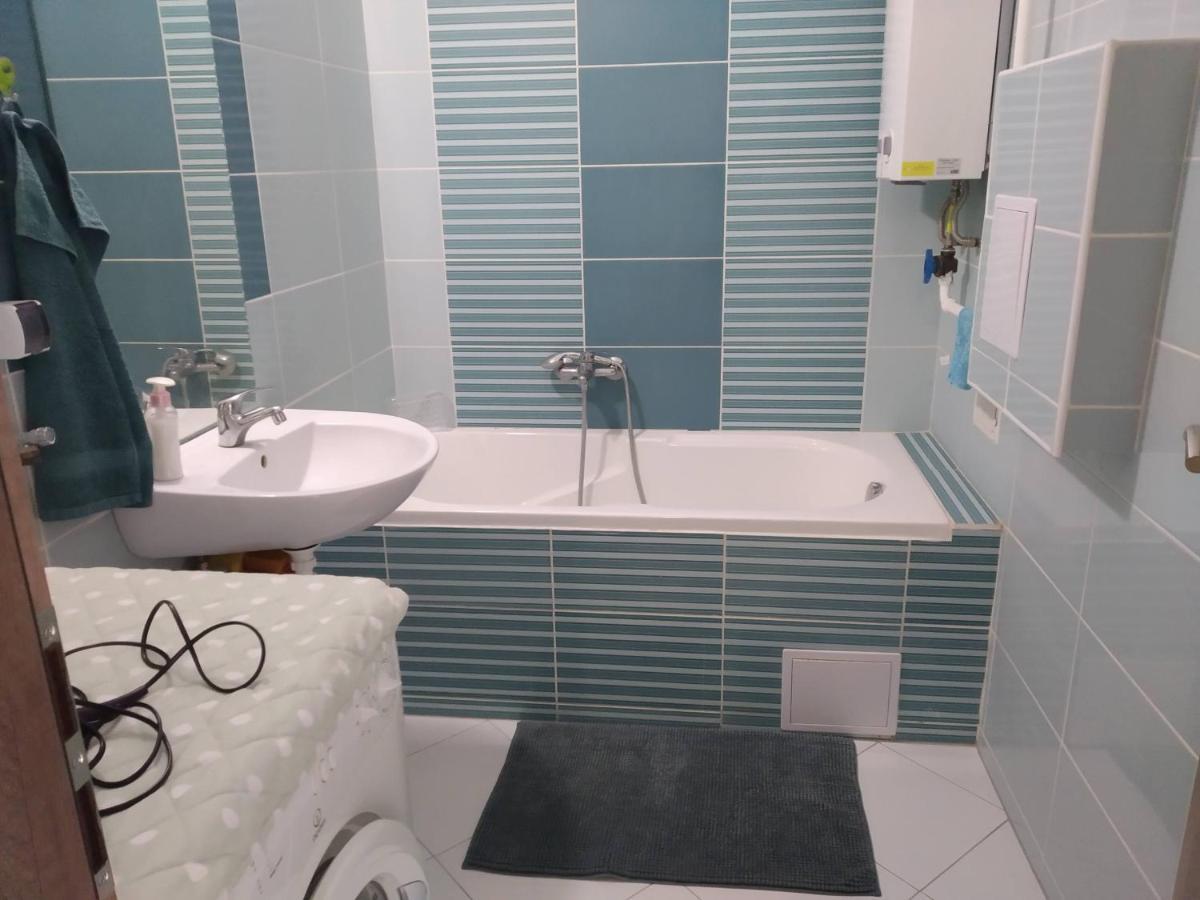 Timar Apartman Έγκερ Εξωτερικό φωτογραφία